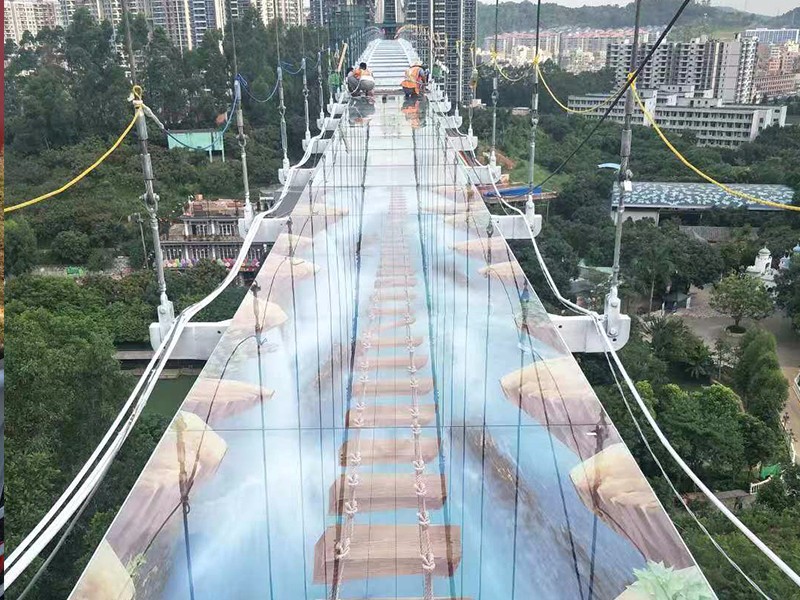 玻璃吊桥